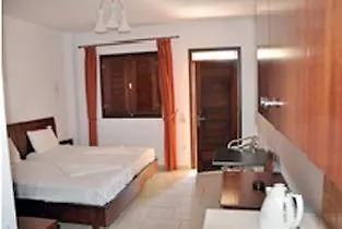 Apart Otel Marianthi Apts By Estia 3*
