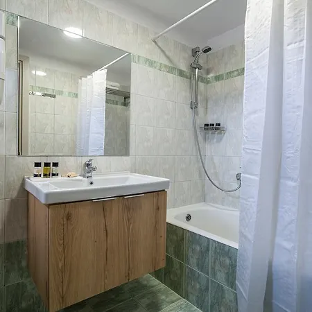Apart Otel Marianthi Apts By Estia